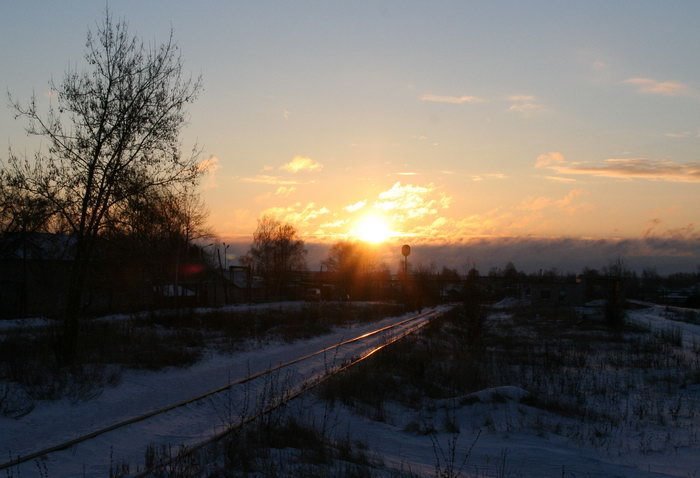 Sunrise and rails | Восход над рельсами