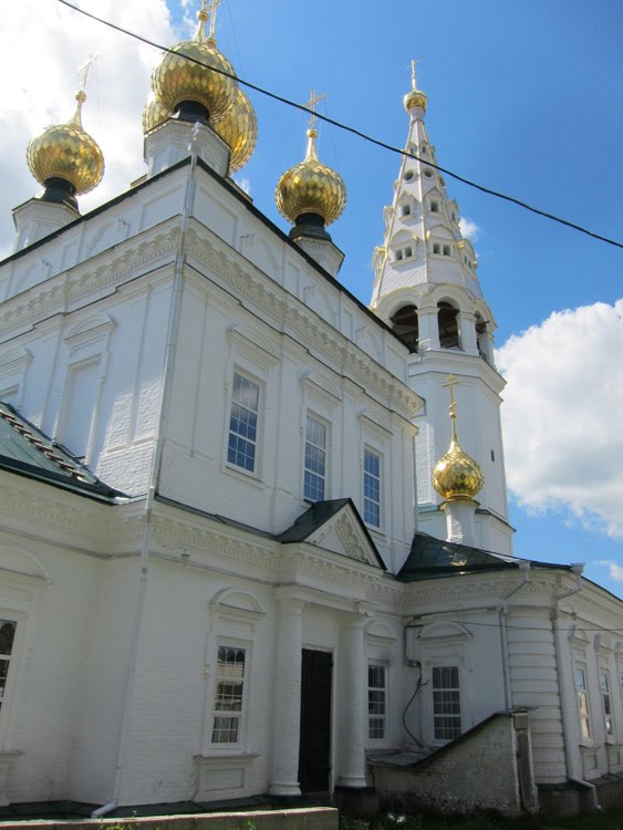Николаевская церковь села Яковлевского. Основной объем храма.