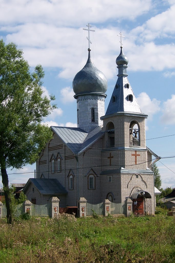 Храм в Родниках