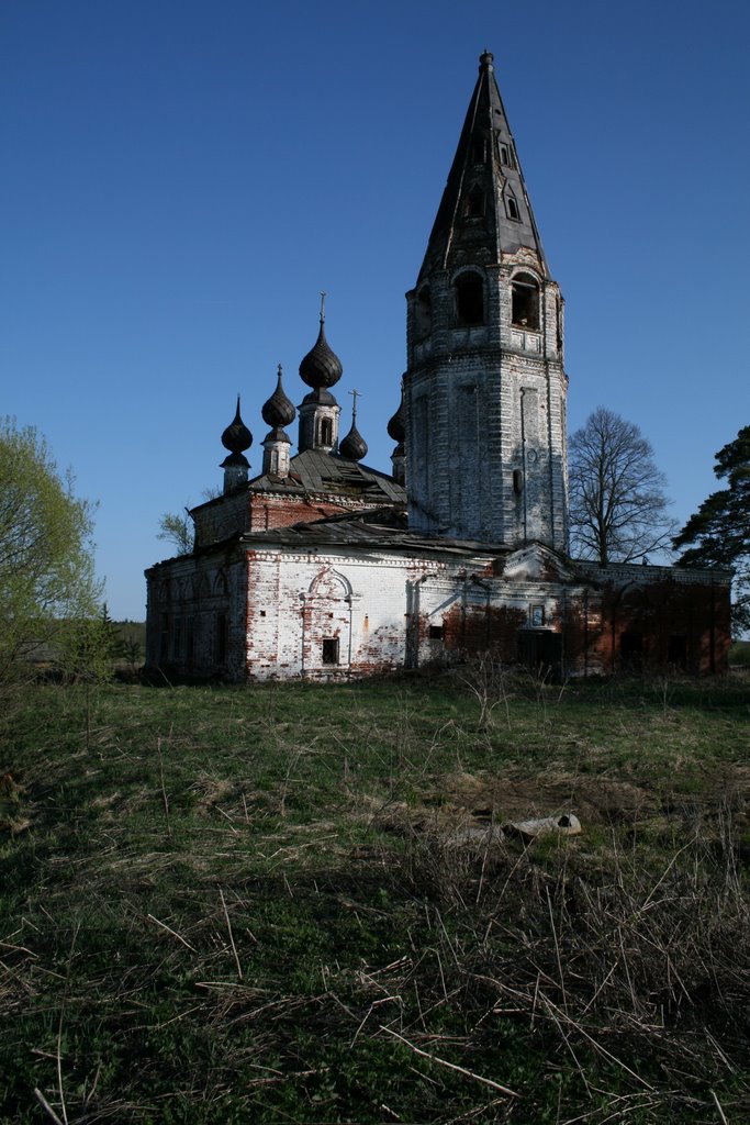 Заброшенная церковь в Сокольском, Вичугский р-н