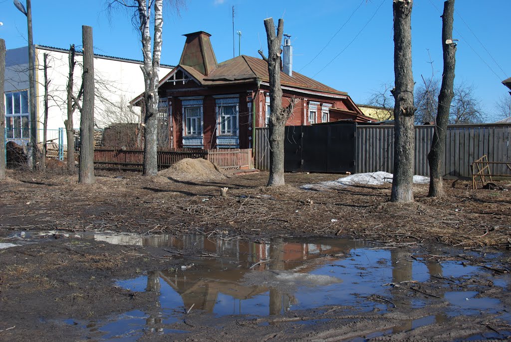Старый деревянный дом в Тейково.