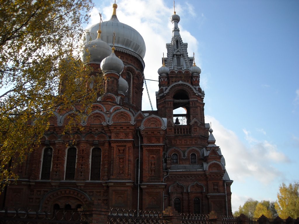 Храм в городе Фурманове