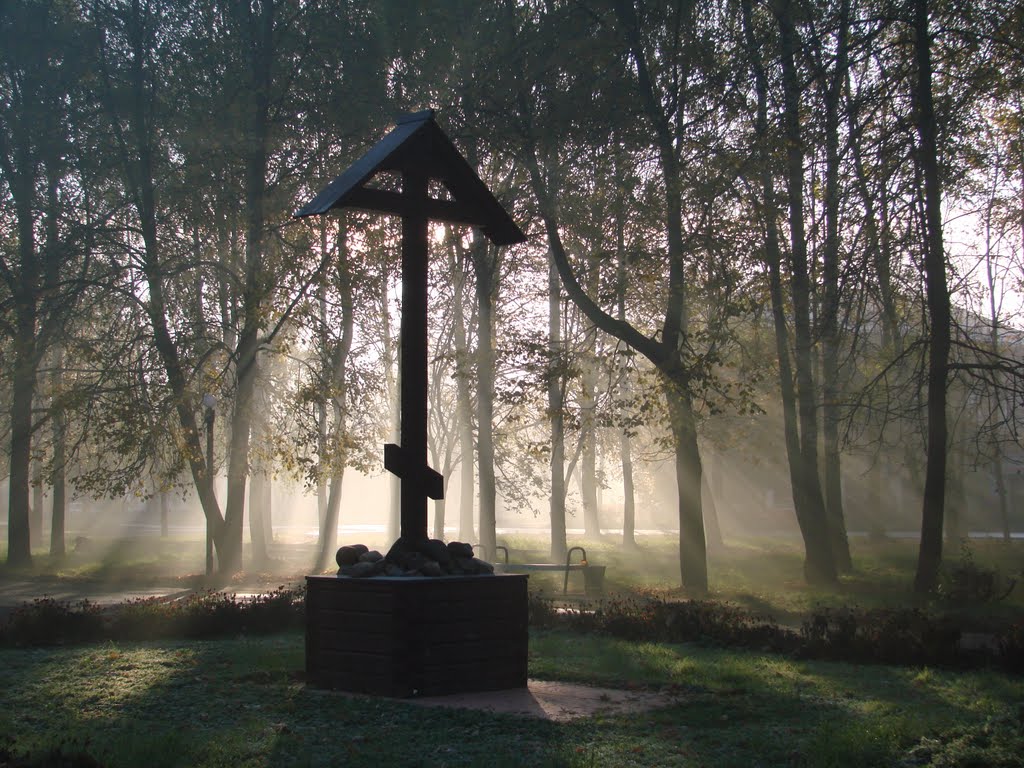Крест на месте Спасского собора. Cross on the spot the Savior Cathedral.