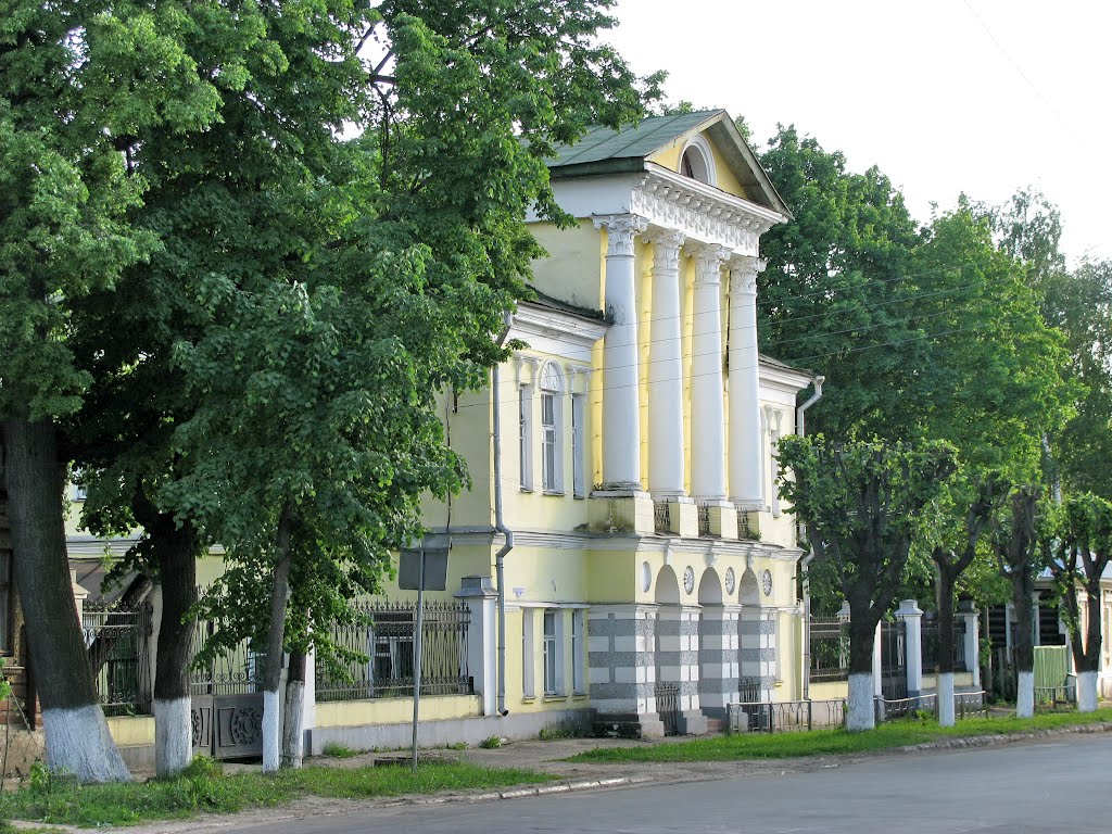 Здание детского садика на улице Советская