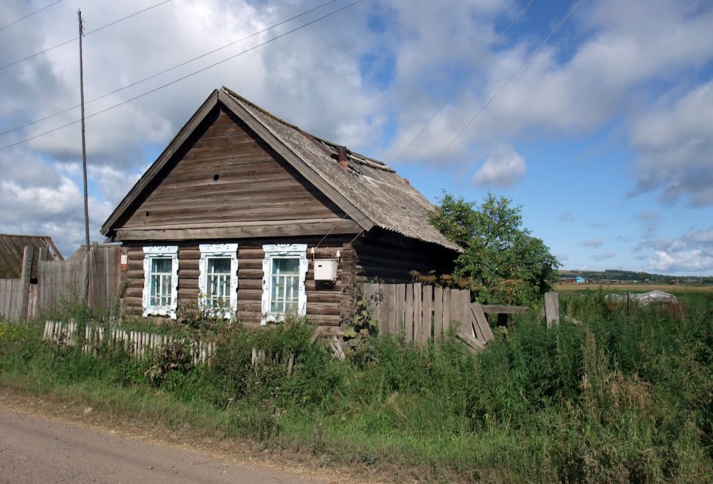 Уян. 21 век. "Продаются участки с домами, недорого"
