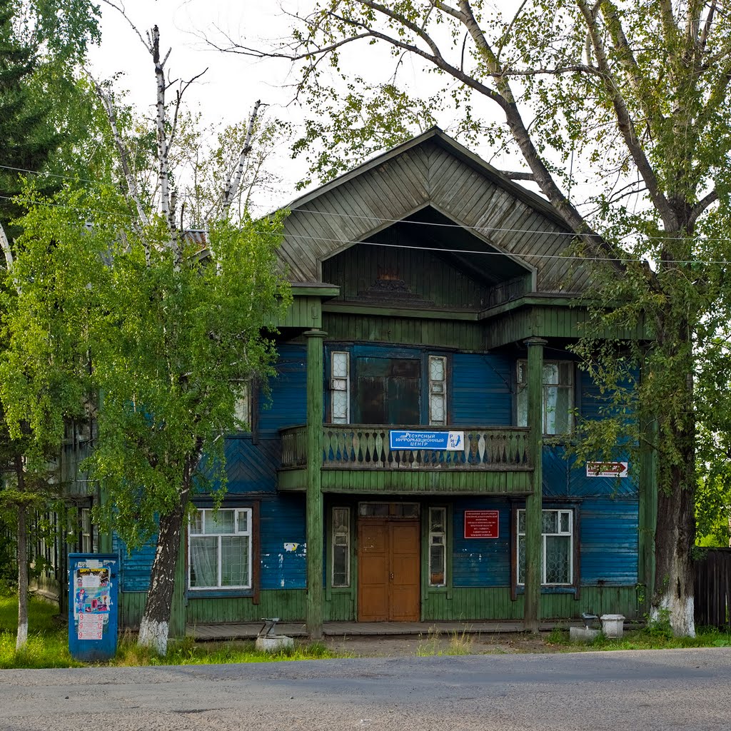apartment building