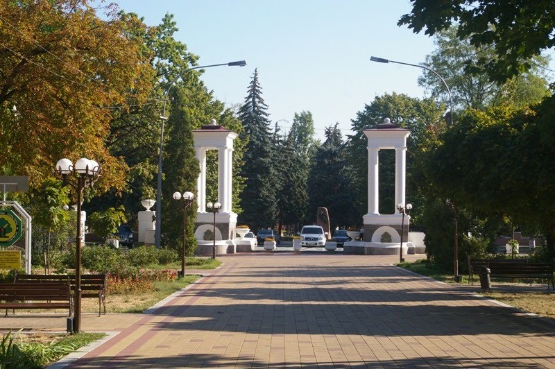 Ворота Атажукинского сада