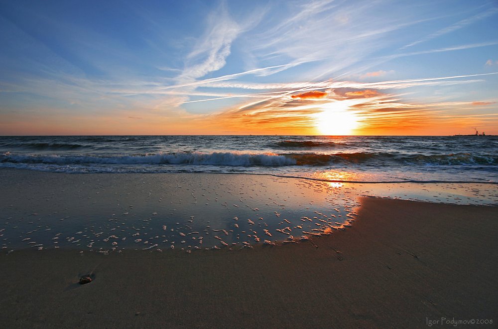 Закат в янтарном краю... Sunset in the amber province...