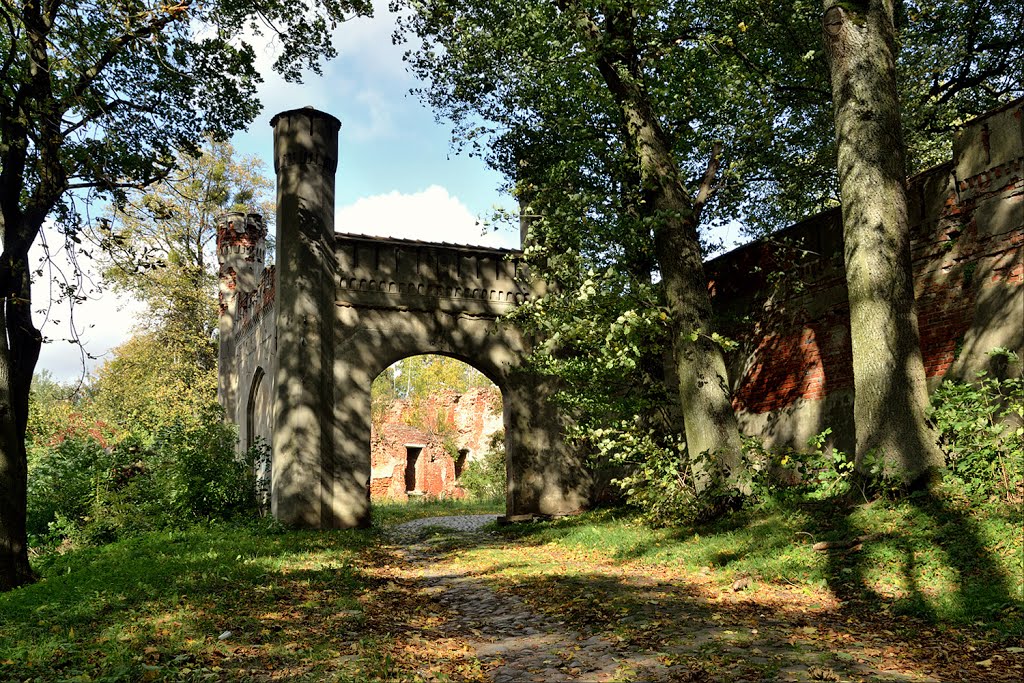 Ворота замка Гердауэн / Gate to castle Gerdauen