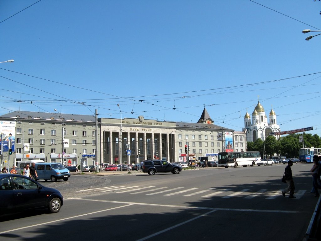 Площадь Победы (ранее Hansaplatz), вид на бывшее здание вокзала Nordbahnhof.