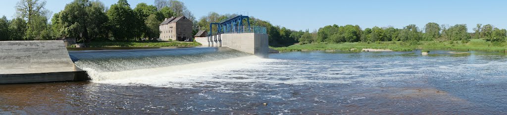 Новая плотина. A new dam.