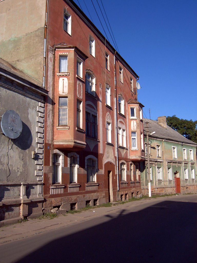 Рядом с рынком, Near the market