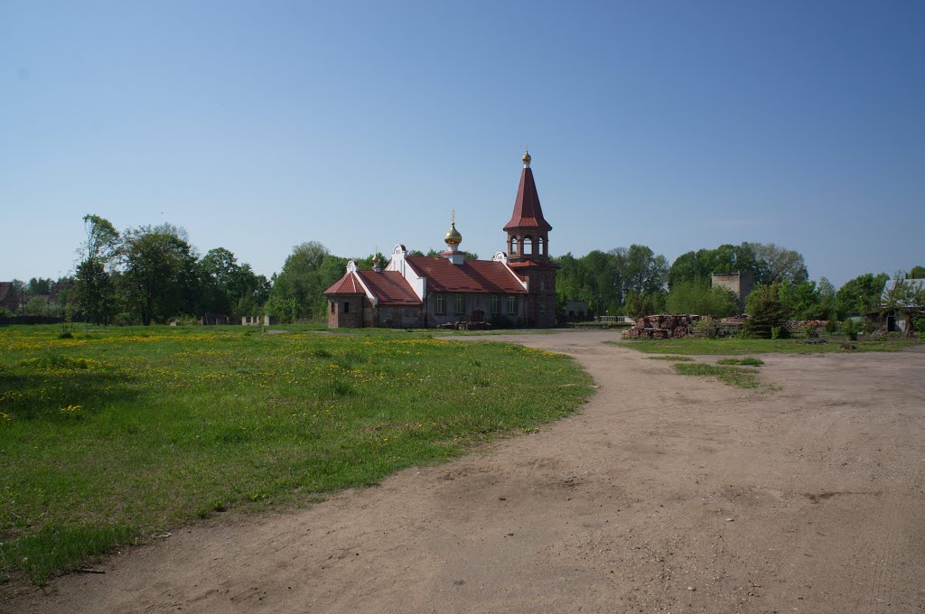 Строящийся храм РПЦ