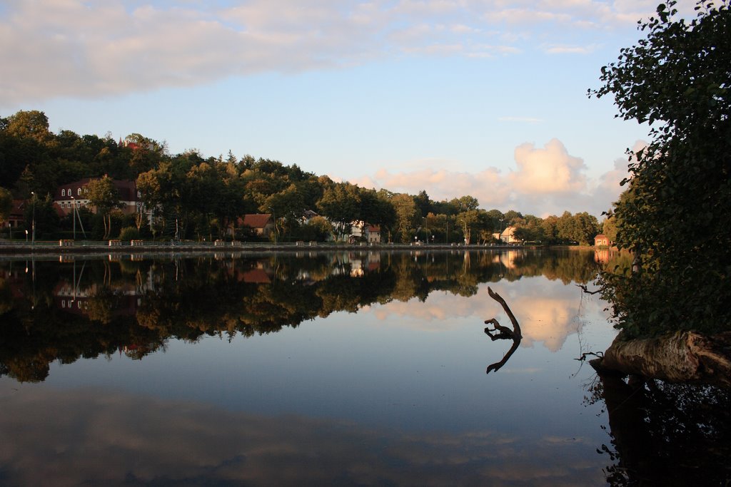 The city of Svetlogorsk and lake Silent -  Светлогорск  озеро Тихое