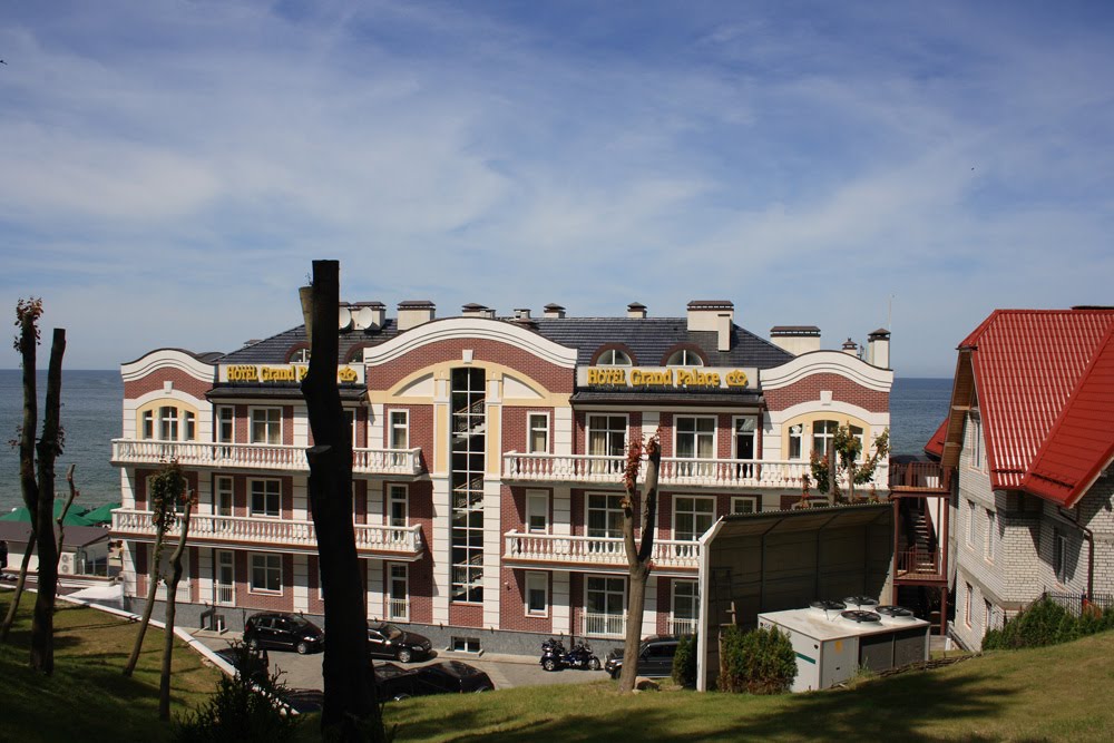 Hotel Grand Palace.