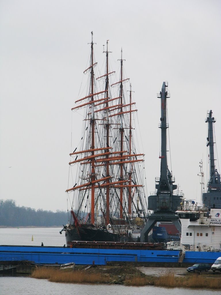 Bark "Sedov"