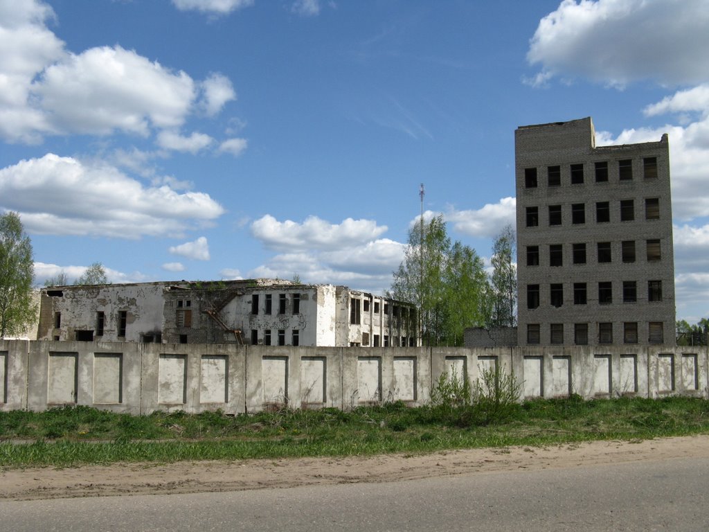 руины Д.К.