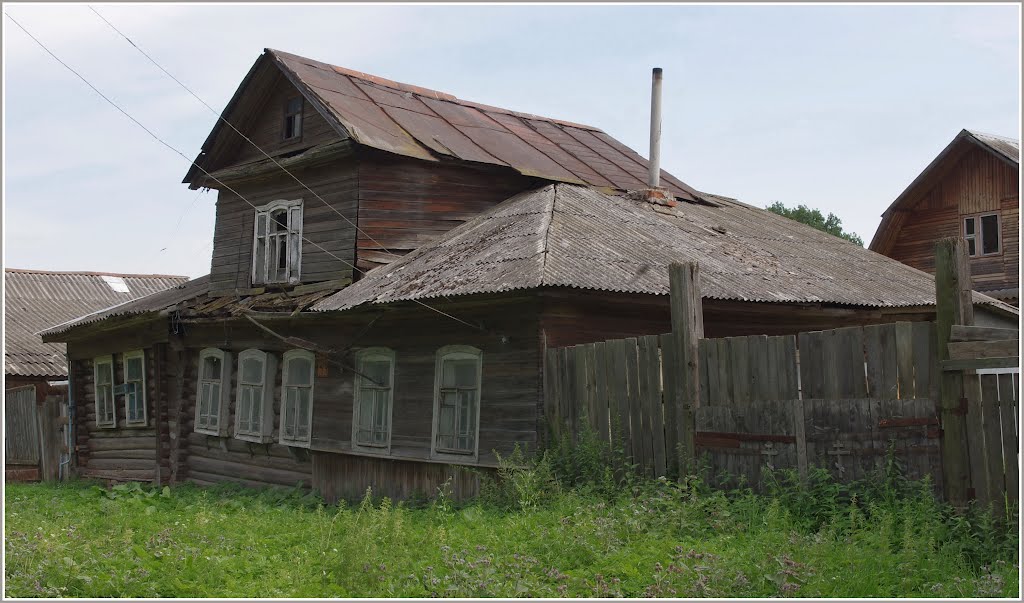 Бежецк. Старый дом. 08.2012.