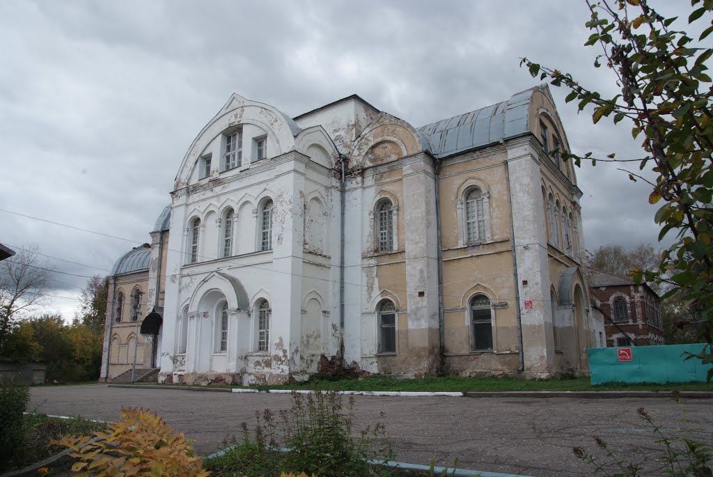 Школа в храме
