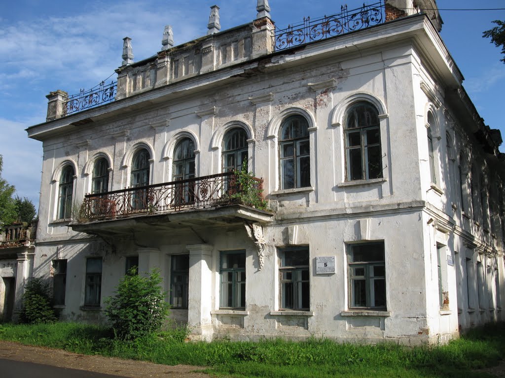 бывший купеческий особняк