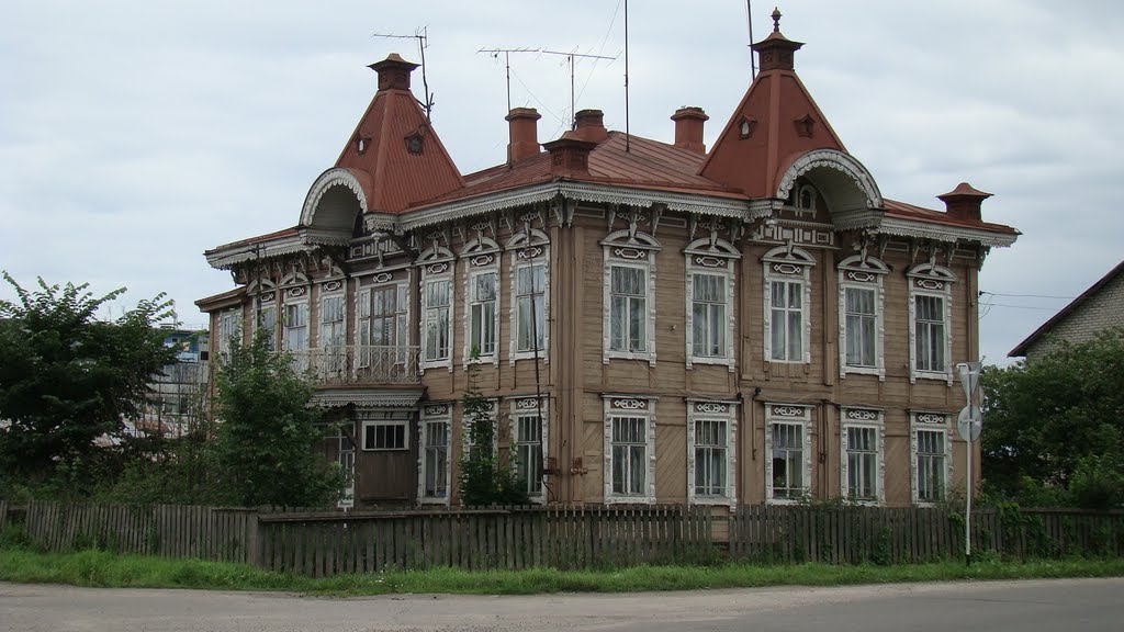 Город Красный Холм, дом на ул. Льва Толстого