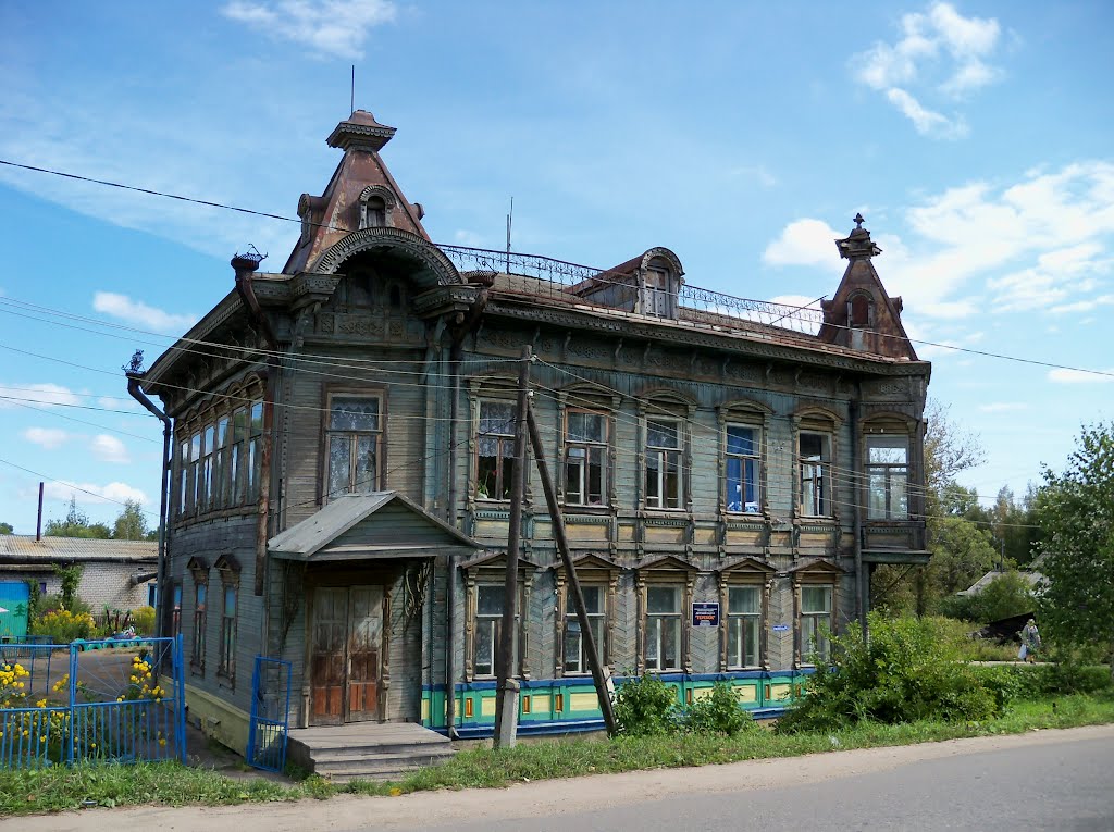 Деревянный домик