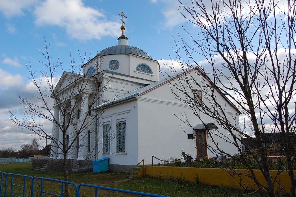 Максатиха. Храм Всех Святых