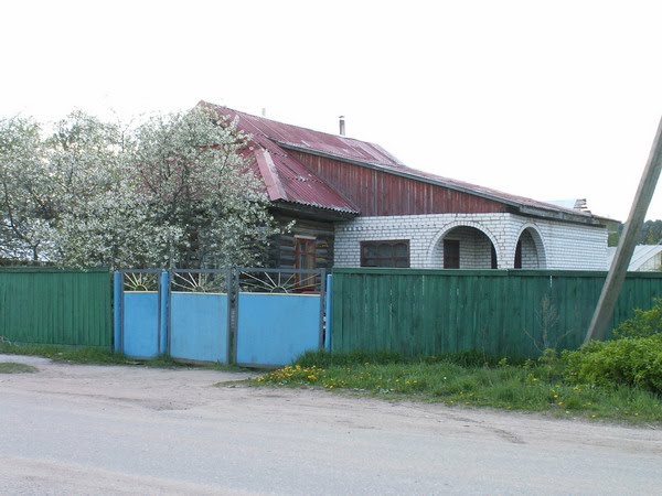 Максатиха  ул.Колхозная д.2 (ДОМ ПРОДАЕТСЯ)