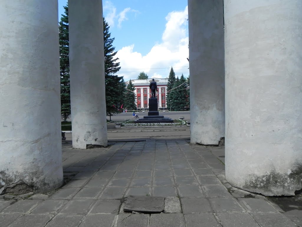 Шахтёрский городок Нелидово.