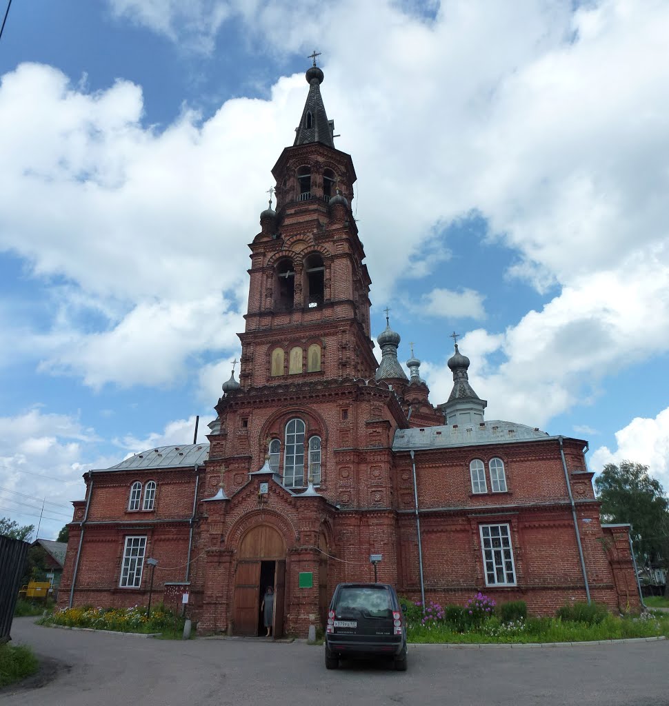 Храм в Осташкове