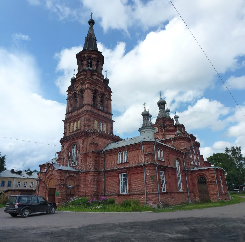 Храм в Осташкове