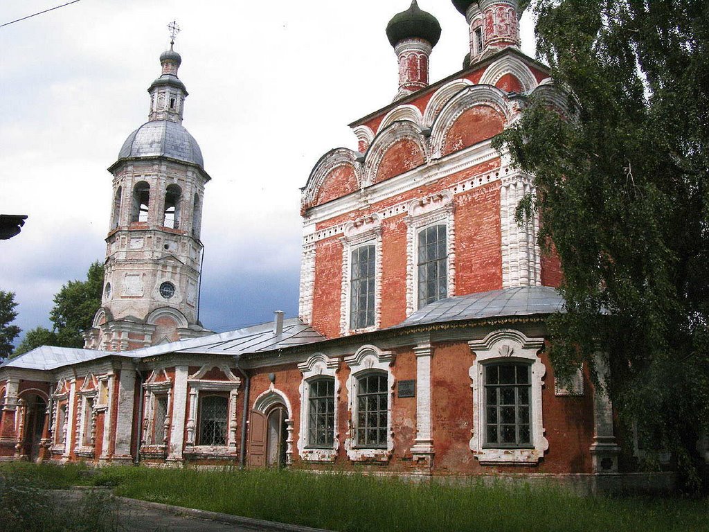 Осташков -  церковь