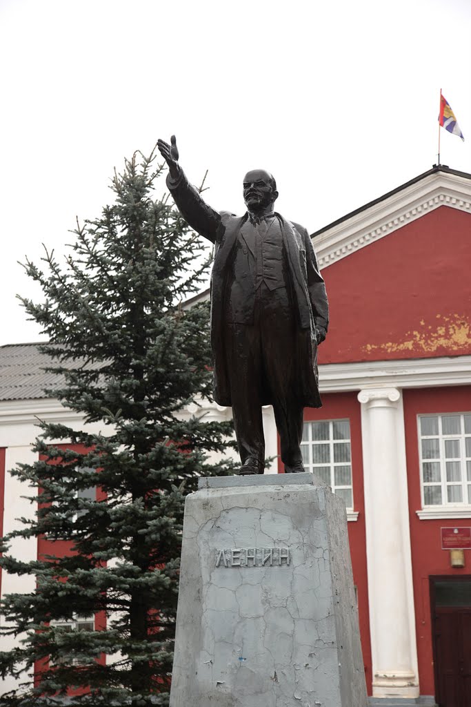 Селижарово. Ленин