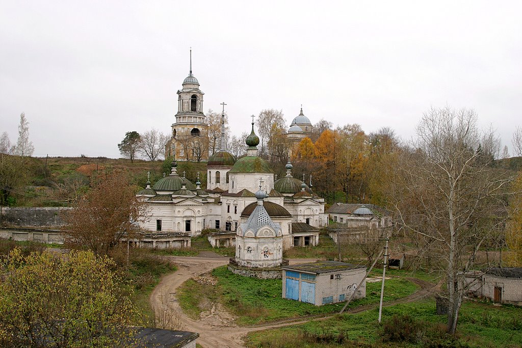 Старица. Пятницкая церковь.
