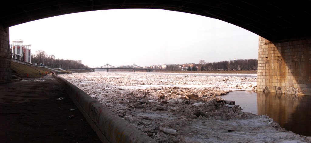 Старый мост из под Нового