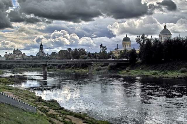 Тверца в Торжке
