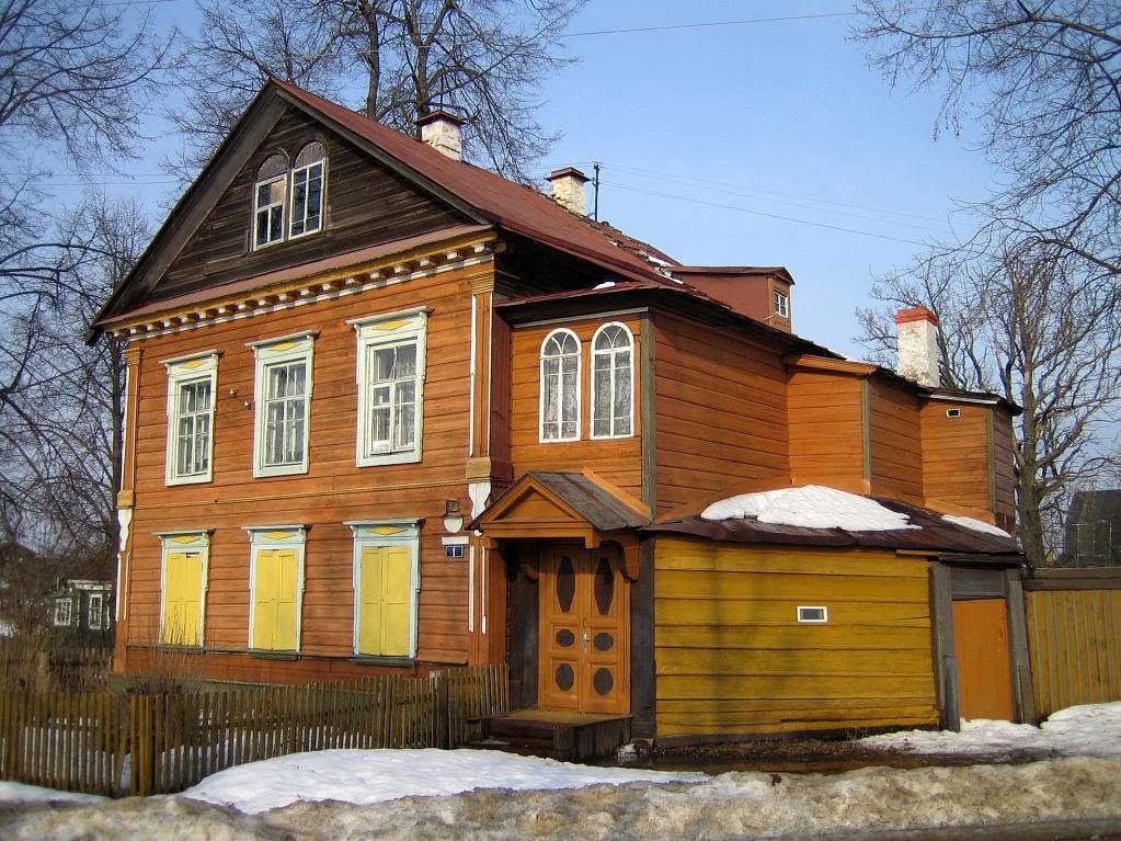 В этом городе впечатляет колличество домов с номером "1" )). Торжок