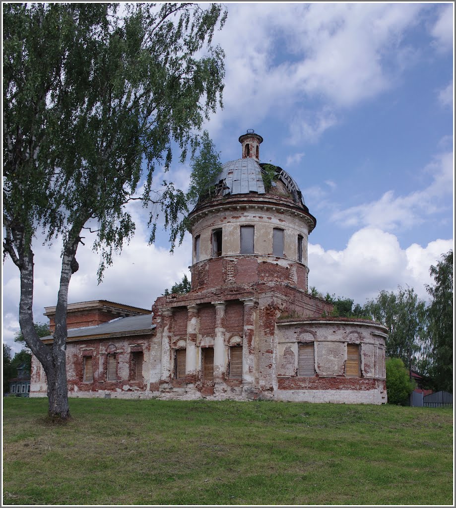 Торжок. Покровская церковь. 07.2012.