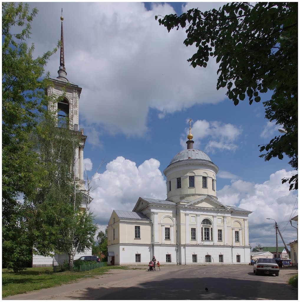 Торжок. Ильинская церковь. 07.2012.