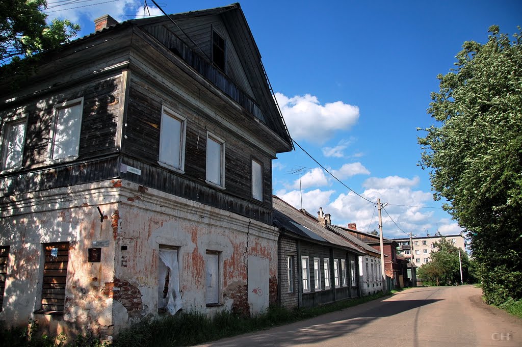 Торопец. Ул. Никитина