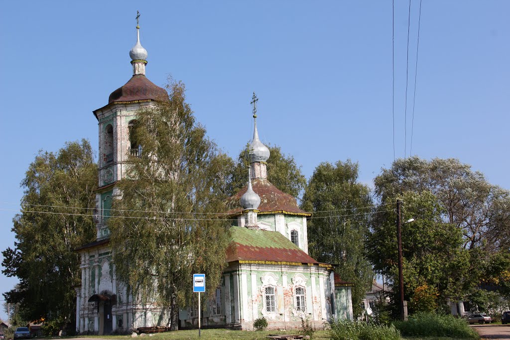 Торопец. Церковь Рождества Пресвятой Богородицы
