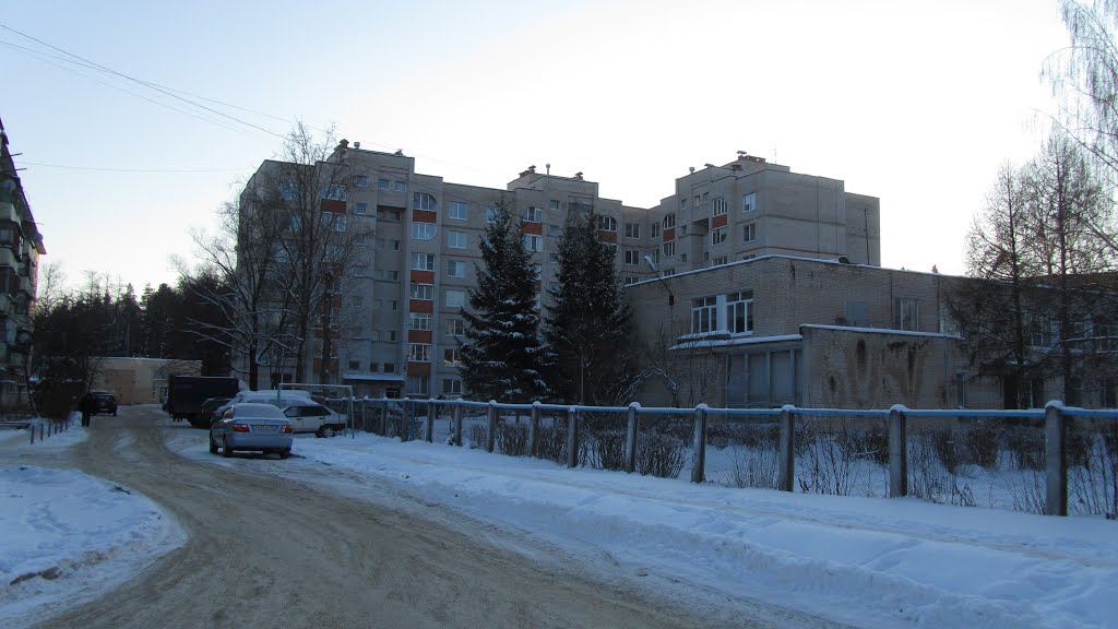 Белоусово. На ул. Калужской 26.01 2014г.