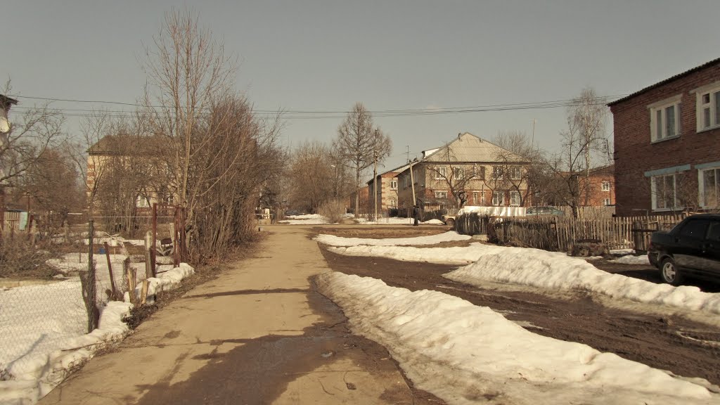 На ул. Текстильщиков.