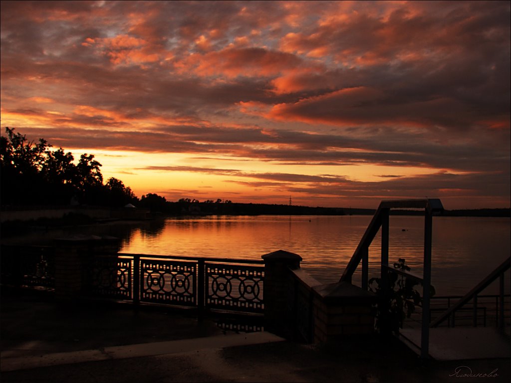 Закат (Sunset)