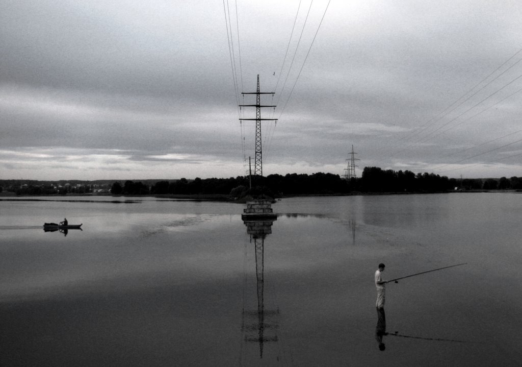 Рыбаки и провода (Fishermen and wires)