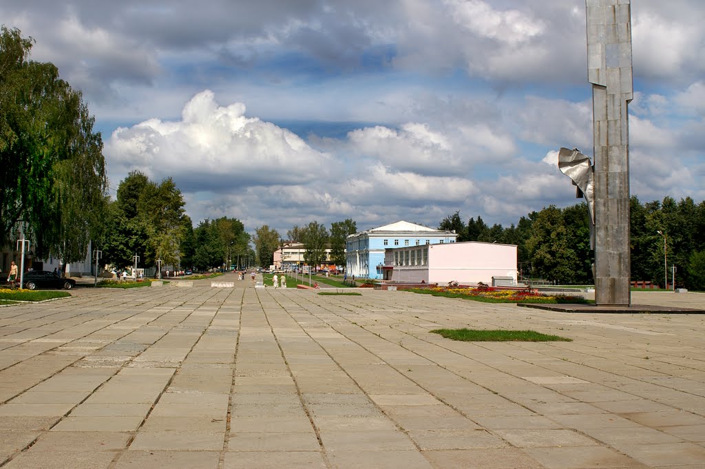 Людиновская площадь
