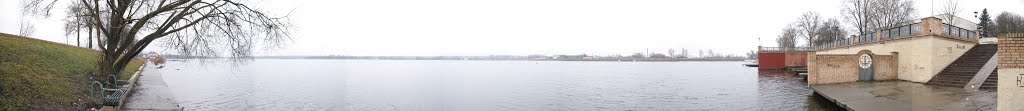 Ludinovo lake panorama