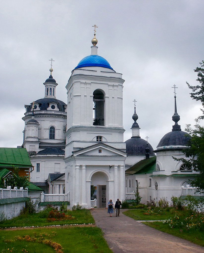 Никольский монастырь в Малоярославце