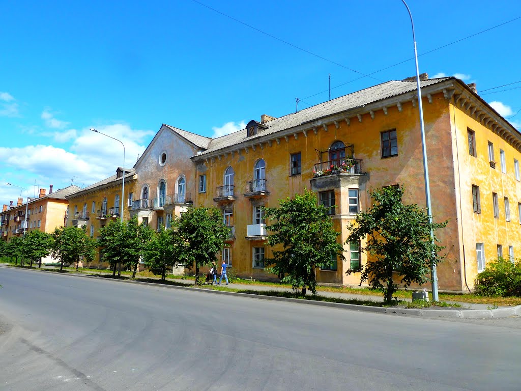 Старое здание