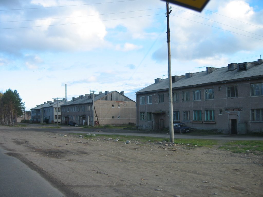 Лоухи осенью 2005.     Из книги " Побег из Рая "http://www.litmir.me/br/?b=197534&p=1